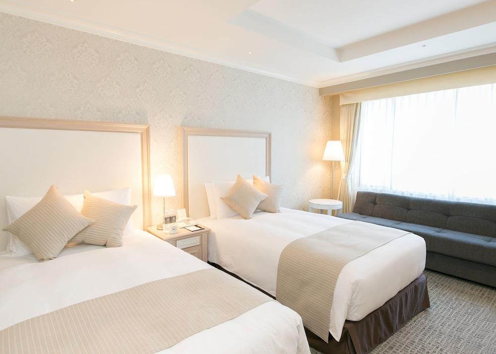The Strings Hotel Yagoto Nagoya Esterno foto